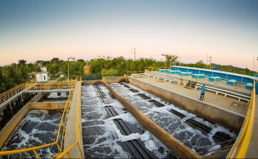 Tanques de aeração de estação de tratamento de água